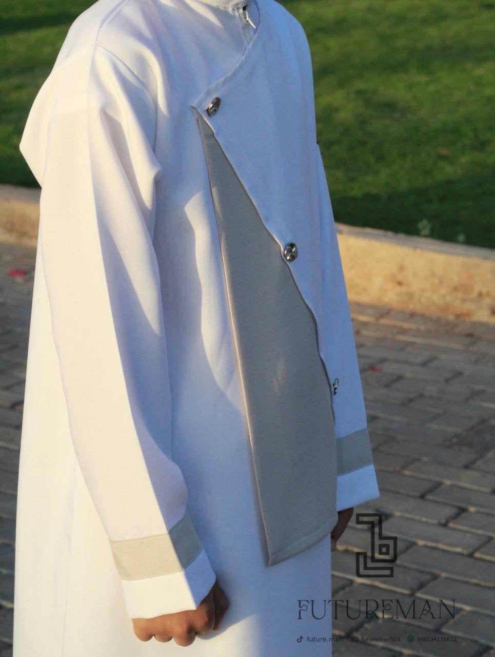 ثوب(زها حديد)