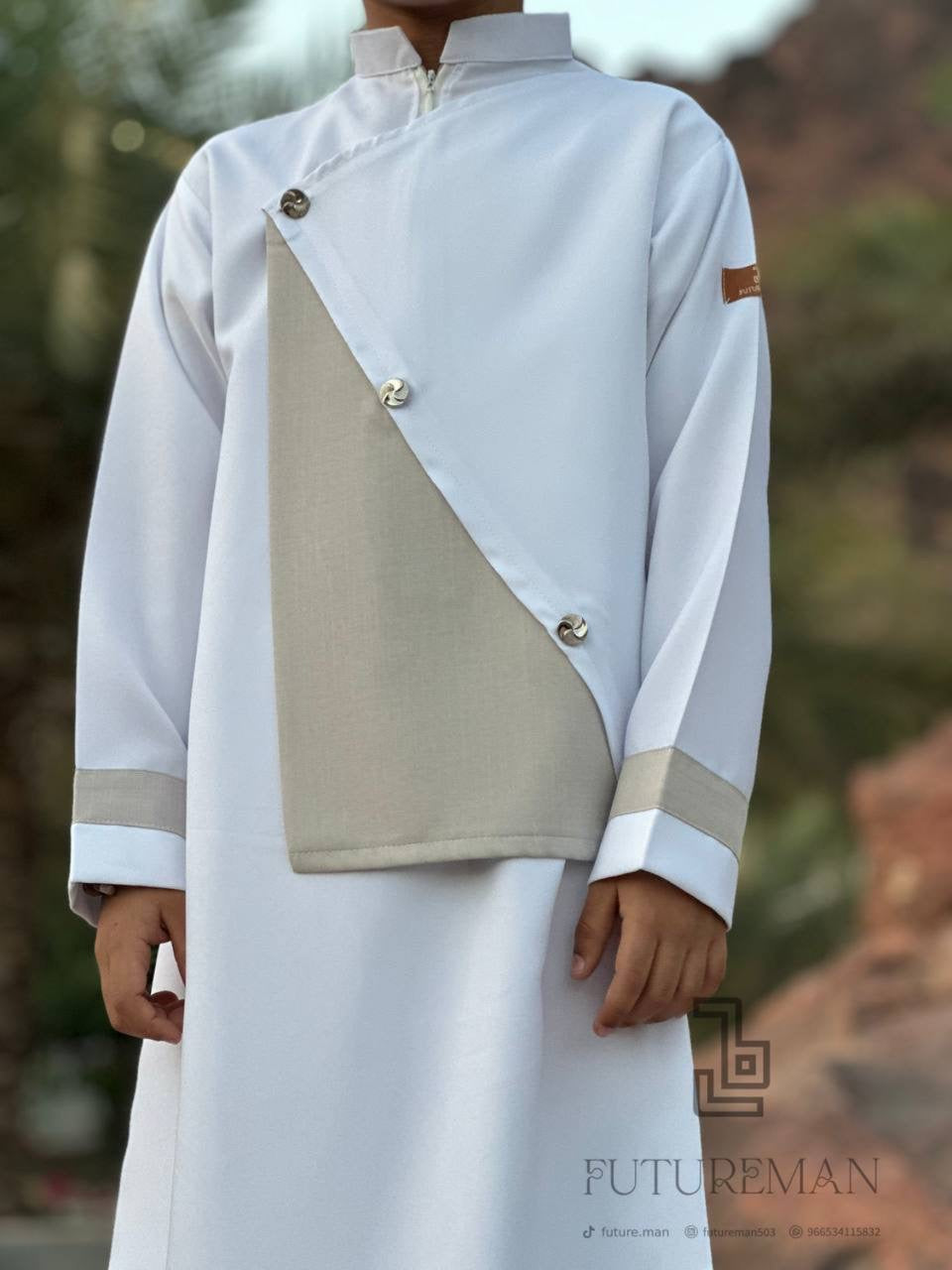 ثوب(زها حديد)