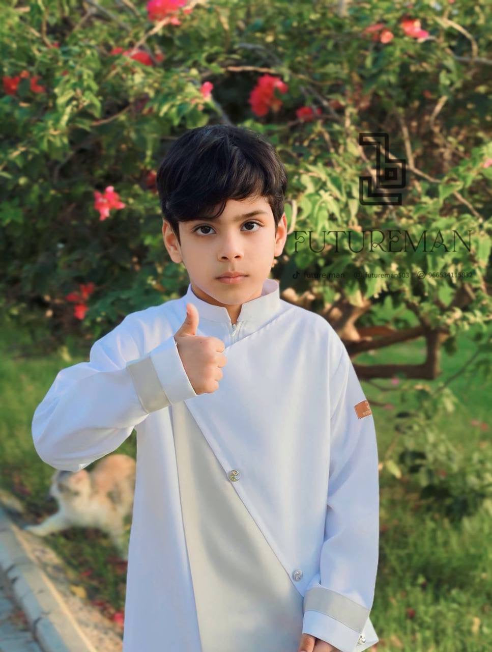 ثوب(زها حديد)