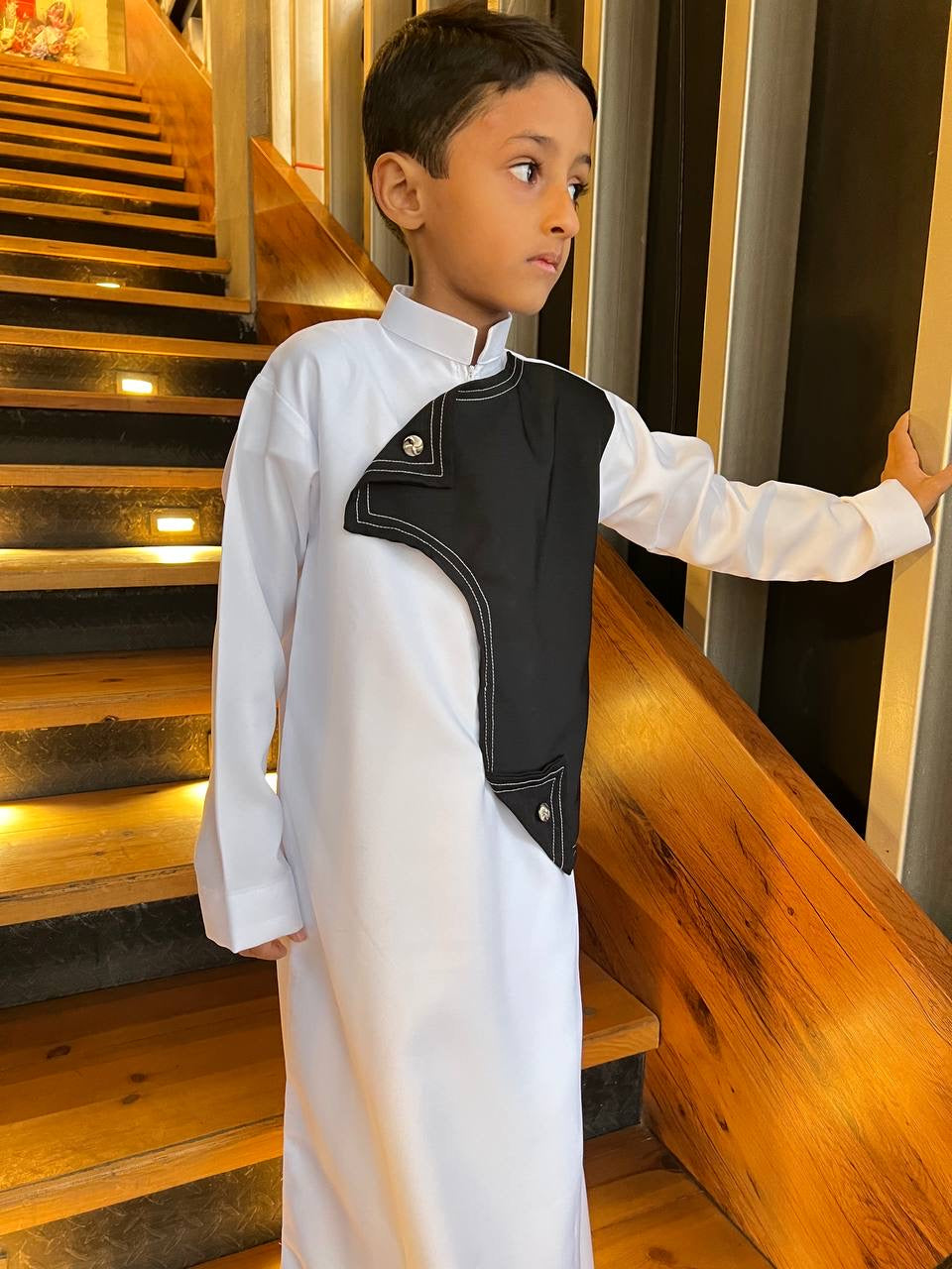 ثوب(الوليد)