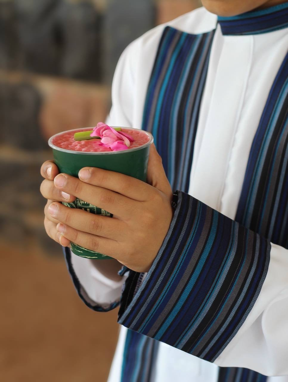 ثوب(السيادة)