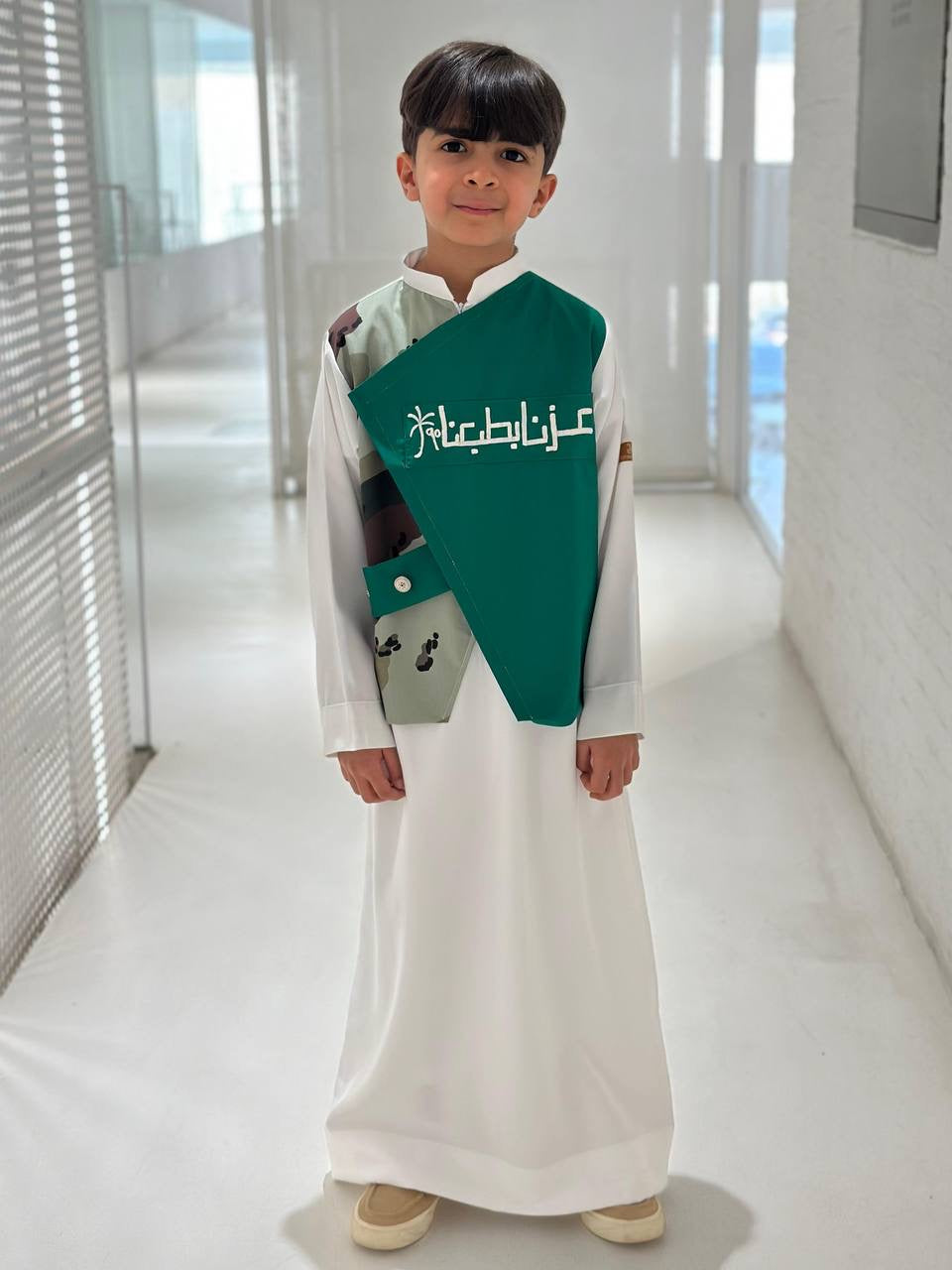 ثوب(عزنا)وطني
