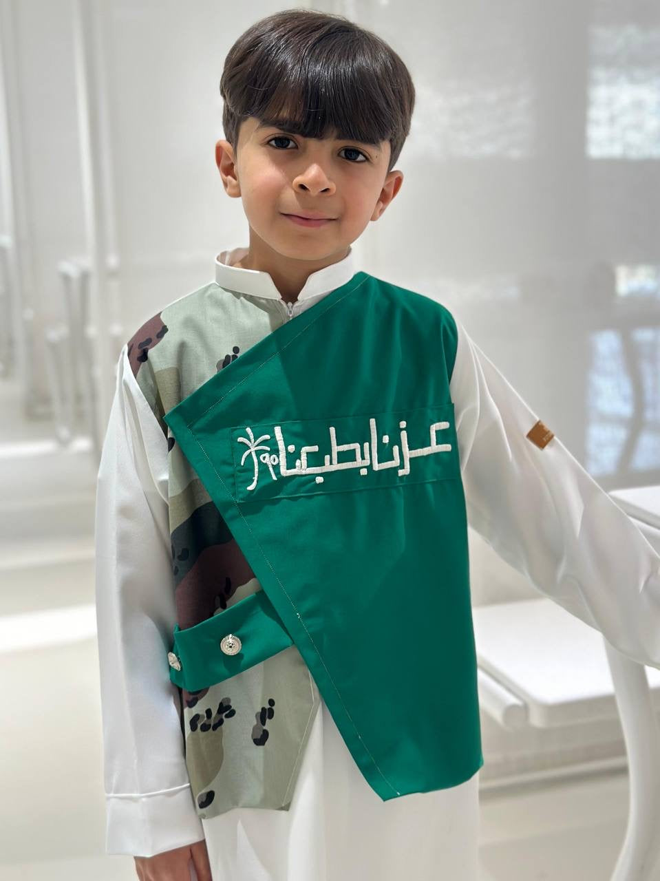 ثوب(عزنا)وطني