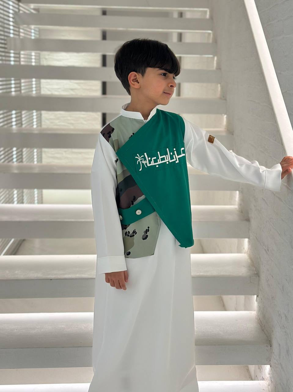 ثوب(عزنا)وطني