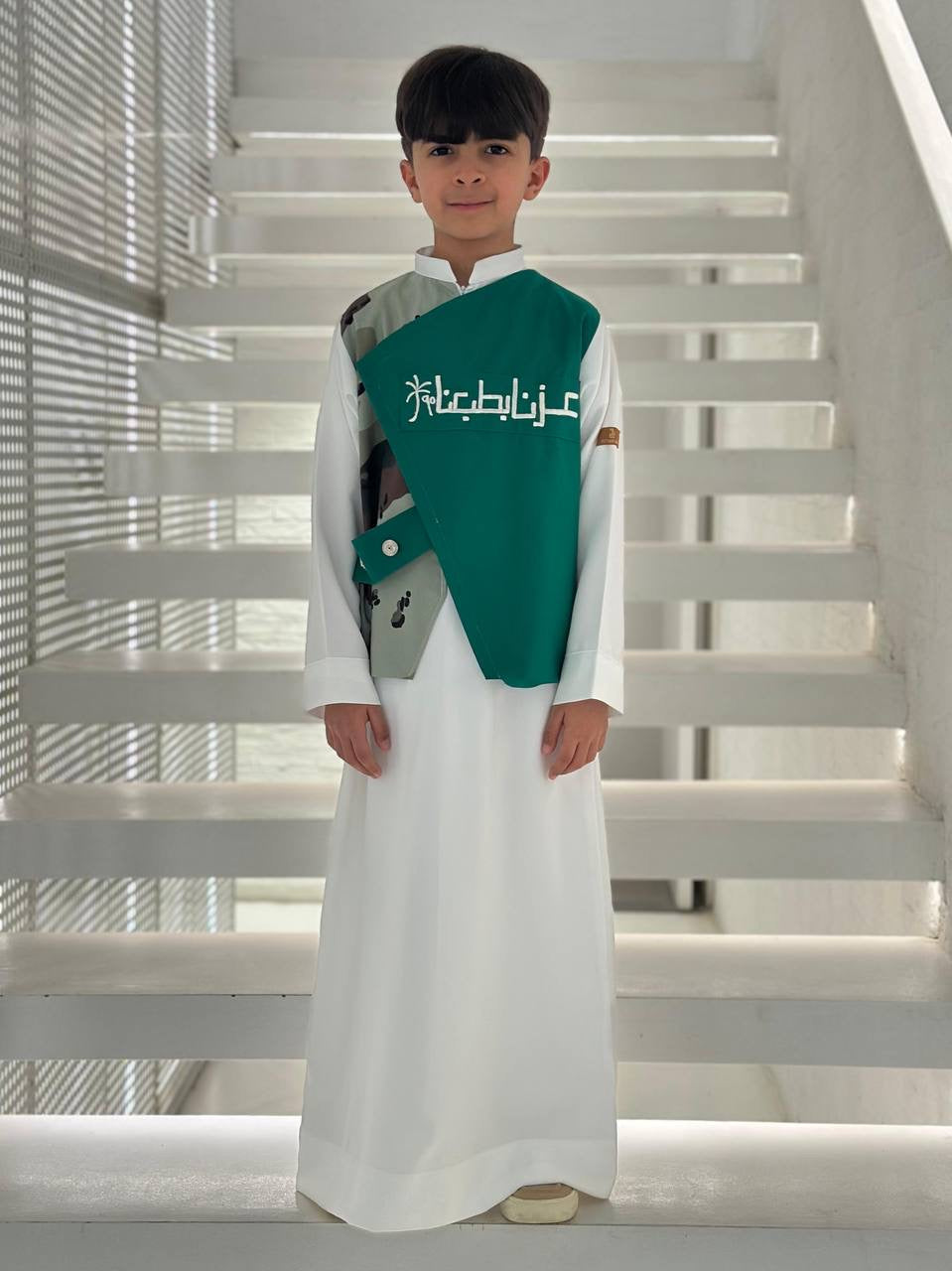 ثوب(عزنا)وطني