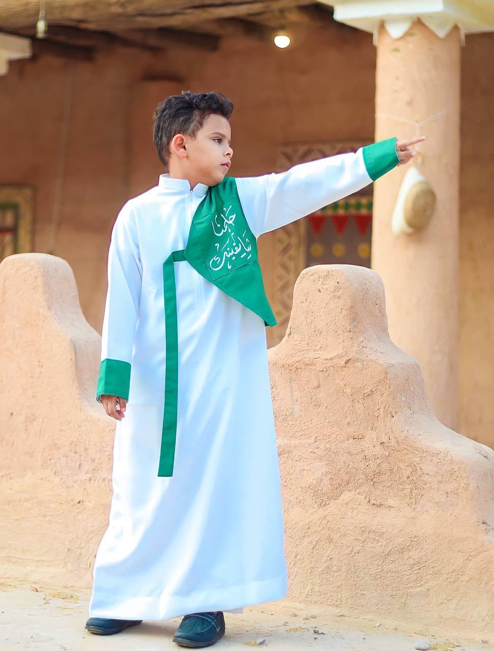 ثوب(مطلق)وطني